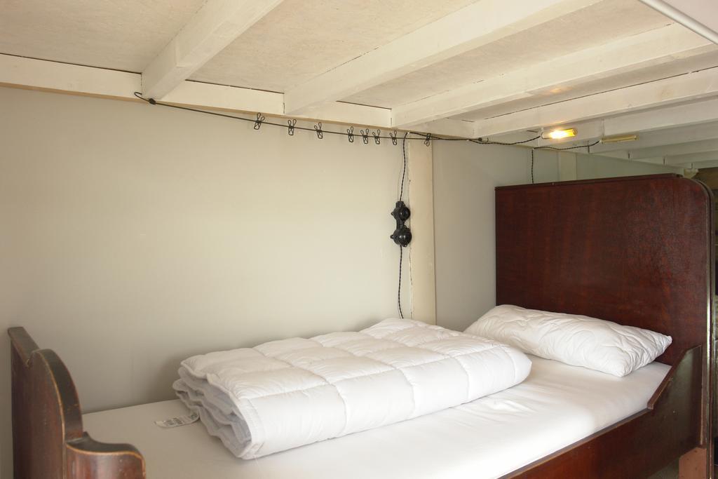 Ost-Apotheke Hostel Лейпциг Номер фото